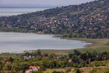Macaristan 'daki Balaton Gölü. Badacsony.