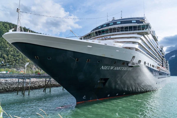 Skagway September 2022 Holland America Cruise Ship Nieuw Amsterdam Docked — Stock Photo, Image