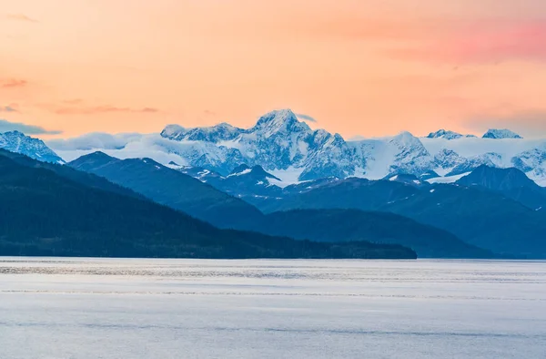 Sunset Snow Covered Mountains Alaska Range Whittier — Stock Photo, Image