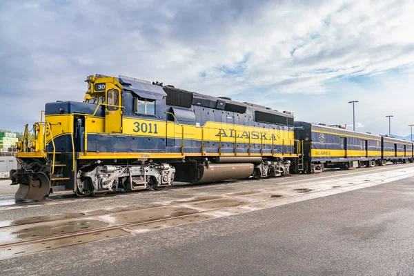 Anchorage Settembre 2022 Treno Passeggeri Della Alaska Railroad Attende Partire — Foto Stock