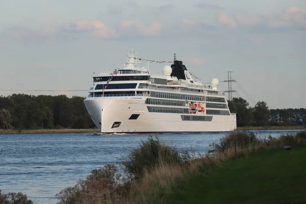 Velsen Holanda Setembro 2022 Viking Polaris Luxuoso Navio Expedição Operado — Fotografia de Stock