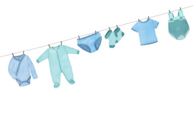 Çamaşır ipinde elle boyanmış suluboya bebek kıyafetleri