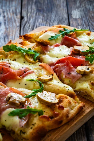 Roman Pizza Ham Mozzarella Cheese White Mushrooms Wooden Table — Stock Photo, Image