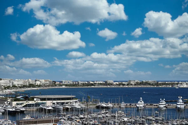 Cannes Şehri Limanı Yaz Mevsimi — Stok fotoğraf
