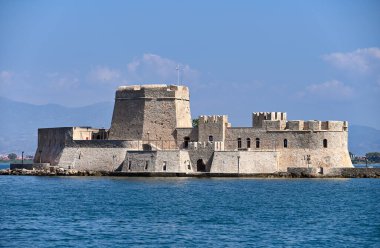 Yunanistan 'ın Nafplio kentindeki Bourtzi kalesi