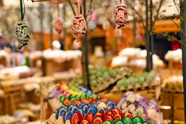 Красочные Окрашенные Пасхальные Яйца Традиционном Рынке Вене Австрия Лицензионные Стоковые Изображения
