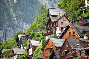 Avusturya Hallstatt 'te eski ahşap evler