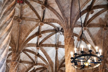 Llotja de la Seda ipek pazarı iç mimarisi, Valencia, İspanya