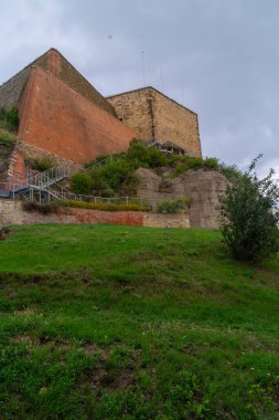 Klodzko, Lowersilesia, Polonya 08 Ağustos 23 - Klodzko Kalesi.