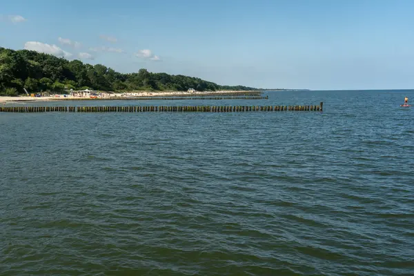 Sianozety, Batı Pomerania, Polonya 19 Temmuz 2024. Küçük bir spa kasabasında iskele.