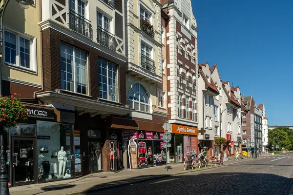 Kolobrzeg, Batı Pomeranya 20 Temmuz 2024, Armii Krajowej caddesi Kolobrzeg.