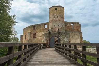 Siewierz, Silepsia, Polonya 11 Ağustos 2024 - Siewierz Şatosu, Polonya