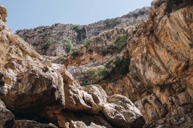 Steep hill as seen from the bottom of Jacob's Canyon at Rhodes Island