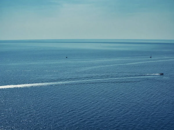Paisagem Marinha Uma Água Azul Mar Mediterrâneo Visto Lindos Ilha — Fotografia de Stock