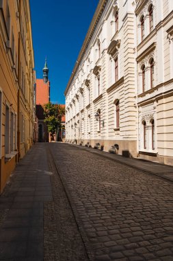 Polonya 'nın eski Bydgoszcz kasabasındaki eski binalar