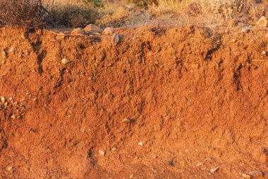 Görülebilir katmanlı terra rosa toprağı detayları