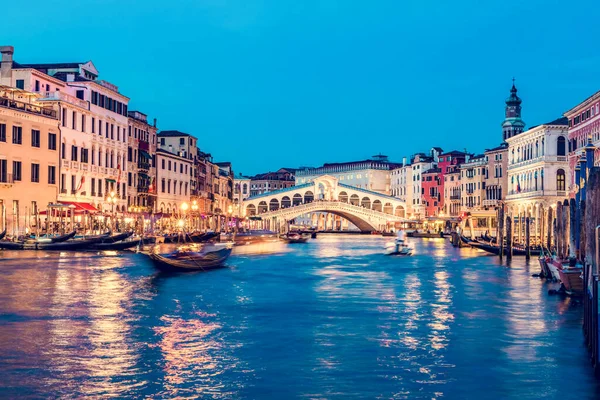 Rialtobrug Grand Canal Venetië Italië Nachts Romantische Toeristische Attractie — Stockfoto