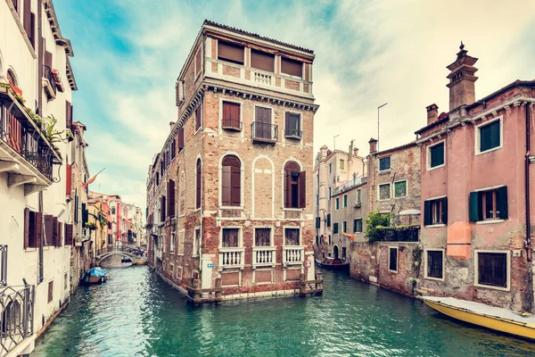 Casa Flutuante Canal Veneza Itália Atração Turística Histórica Italiana — Fotografia de Stock