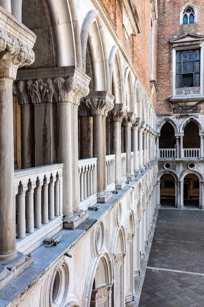 Kolumny Łukami Palazzo Ducale Lub Pałacu Dożów Wenecji Włochy Winobranie — Zdjęcie stockowe