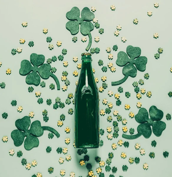 Patric Day Background Green Beer Shamrock Flat Lay — Stock Photo, Image