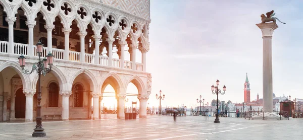 Piazza San Marco Palazzo Ducale Dogepaleis Venetië Italië Bij Zonsopgang — Stockfoto