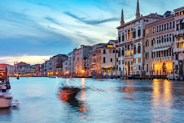 Grand Canal Velencében Olaszországban Éjszaka Romantikus Turisztikai Attrakció — Stock Fotó