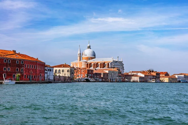 Iglesia Del Santisimo Redentore Venecia Italia Vista Desde Canal —  Fotos de Stock