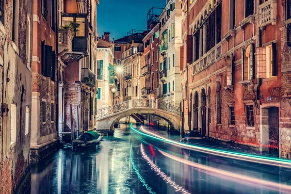 Gondola Night Ride Venice Italy Romantic Tourist Attraction — Stock Photo, Image