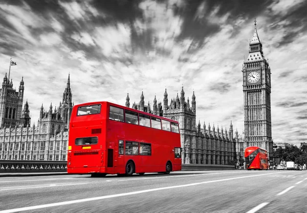 Red Bus Westminster Bridge Next Big Ben London Red Black — Foto de Stock