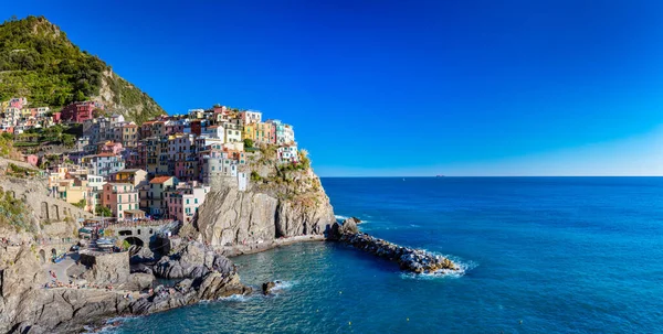 Manarola Cinque Terre Itálie Létě Oblíbená Turistická Destinace Pobřeží Ligurie — Stock fotografie
