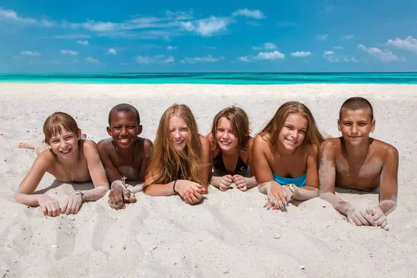 Cheerful Group Children Sandy Beach — Stock Photo, Image