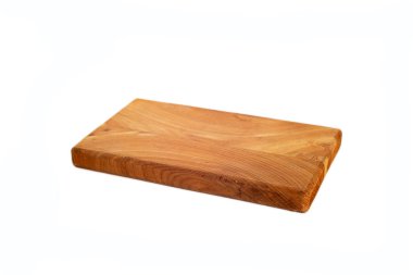 Beyaz arkaplanda el yapımı kesme tahtası var. ahşap kesim tahtası