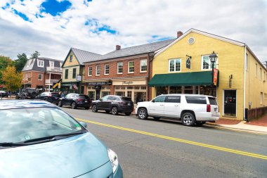 Washington yakınlarındaki antik kasabanın merkez caddesi. Antik dükkanlar, oteller ve restoranlar, turist gezintileri..