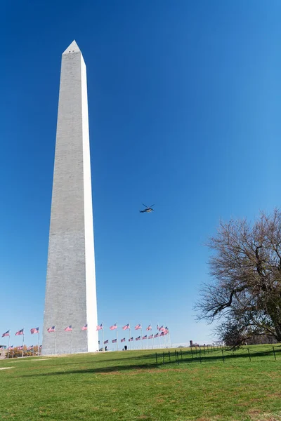 Washington Elicottero Sorvola Monumento George Washington Una Giornata Sole Con — Foto Stock