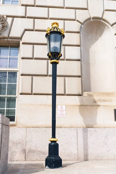 Stylish Street Lamp Wall Administrative Building Washington — Stock Photo, Image