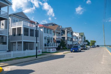 Chesapeake Körfezi boyunca kıyı şeridi boyunca, North Beach, Maryland.