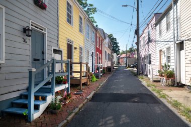 Maryland 'in Chesapeake Körfezi' ndeki tarihi Annapolis şehri. Eski evlerin mimarisi..