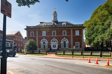 Maryland 'in Chesapeake Körfezi' ndeki tarihi Annapolis şehri. Eski evlerin mimarisi..