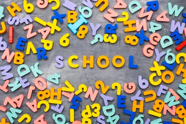 Palabra Escuela Compone Letras Multicolores Del Alfabeto Regreso Escuela Educación —  Fotos de Stock