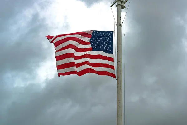 Mast Flag United States America Background Gloomy Cloudy Sky — Stock Photo, Image