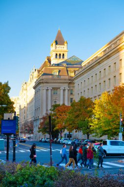 Washington 'un Mimari ve Meşgul Sokakları.