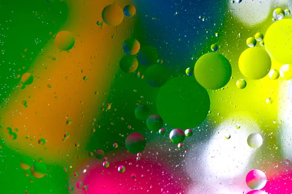 Wasser Bunt Ölblasen Glänzend Illustration Tropfen Flüssigkeit Ölblasen Glänzend — Stockfoto