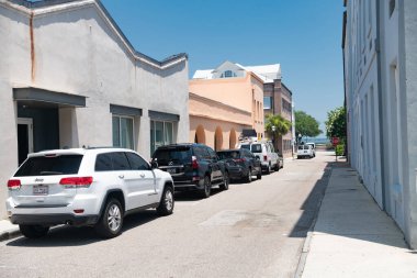 Güney Carolina, Charleston 'da kavurucu güneşin altındaki tarihi binalar.