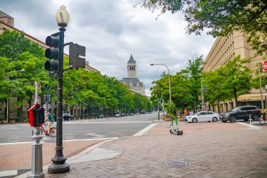 Washington D.C. Şehir Mimarisi. Geniş sokaklar ve yollar.