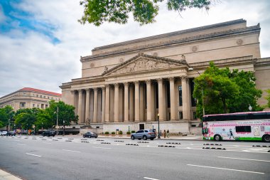 Washington D.C. Şehir Mimarisi. Geniş sokaklar ve yollar.
