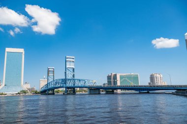 Ana Cadde Jacksonville 'de dikey kaldırma köprüsü, John T. Alsop Metal.