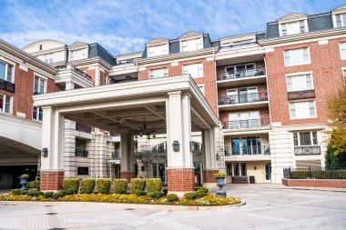 Ritz-Carlton Konutları. Baltimore 'da. Merkezi Giriş.