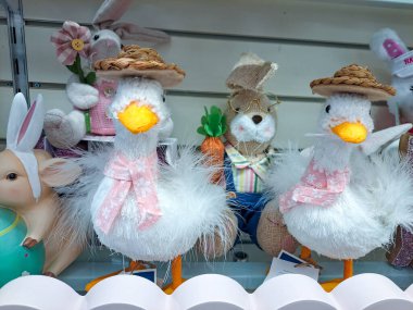 Virginia 'da Paskalya için eşya satan bir mağazanın rafları..