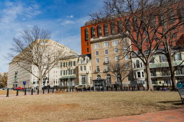 Washington 'da kaldırım ve yürüyüş alanı var..