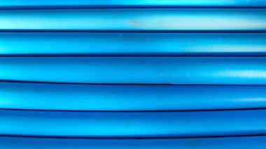 İletişim için mavi plastik borular. Boruların arkaplanı.